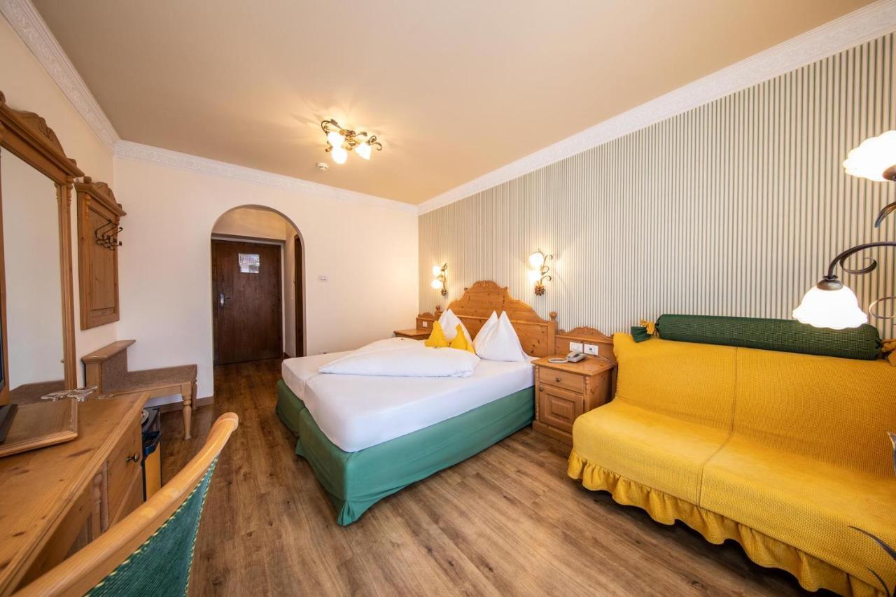Palmengarten Hotel Gstoer Lagundo Extérieur photo